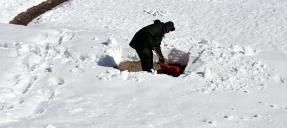 Make Snow Shoveling a Safer Workout
